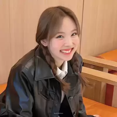 阚旦娅
